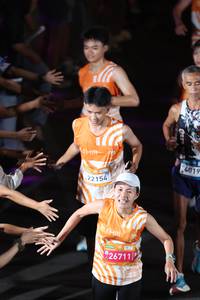 BIB: 22154, 26711, 4019
                            <button type="button" onclick="openModal(23022898)" class="btn btn-primary btn-sm float-right btn-popup" data-toggle="modal" data-target=".modal-high-quality">
                        <i class="fas fa-shopping-cart"></i> Add to Cart
                    </button>
                                            <button type="button" onclick="isThisMe(23022898, true)" class="btn btn-success btn-sm float-right btn-popup btn-isme hidden" data-toggle="tooltip" data-placement="bottom" title="นี่คือรูปของคุณใช่ไหม คลิกที่นี่เพื่อเอาเข้าอัลบั้ม">
                        <i class="fas fa-plus"></i> Add to album
                    </button>
                    <button type="button" onclick="isThisMe(23022898, false)" class="btn btn-warning btn-sm float-right btn-popup btn-isnotme hidden">
                        <i class="fas fa-ban"></i> Remove from album
                    </button>